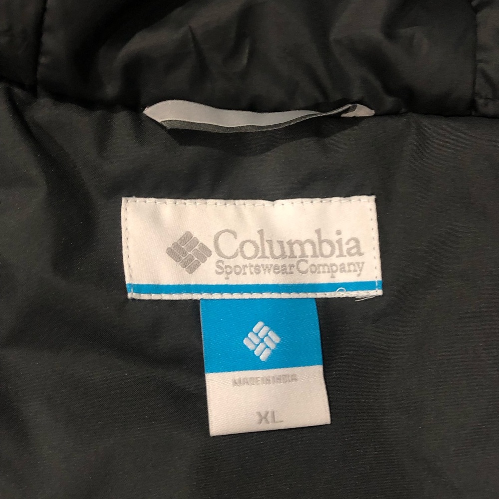Women’s Columbia jacket